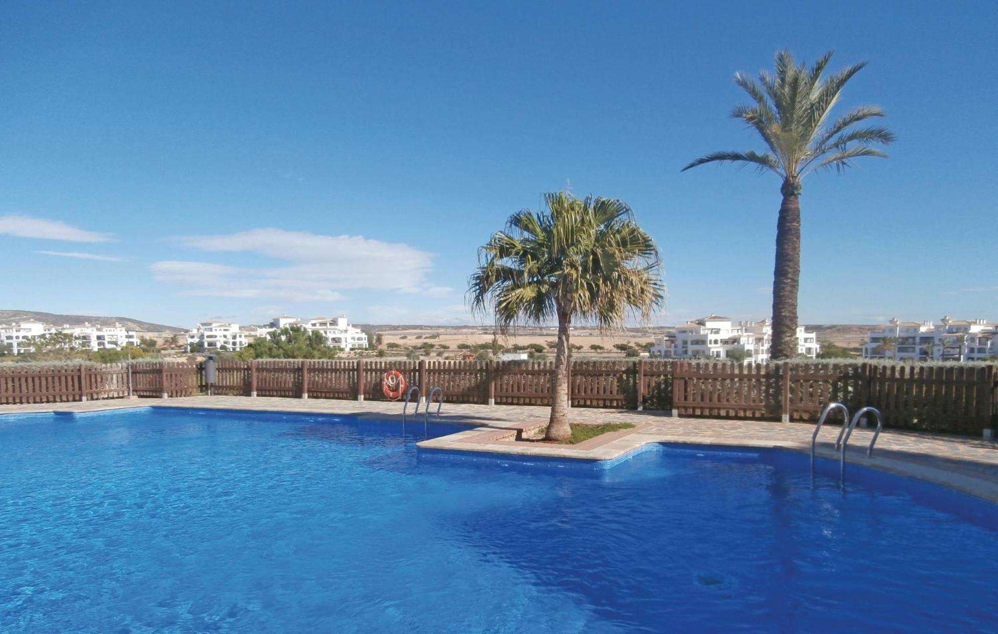 2 Bedroom Beautiful Apartment In Sucina Exterior foto