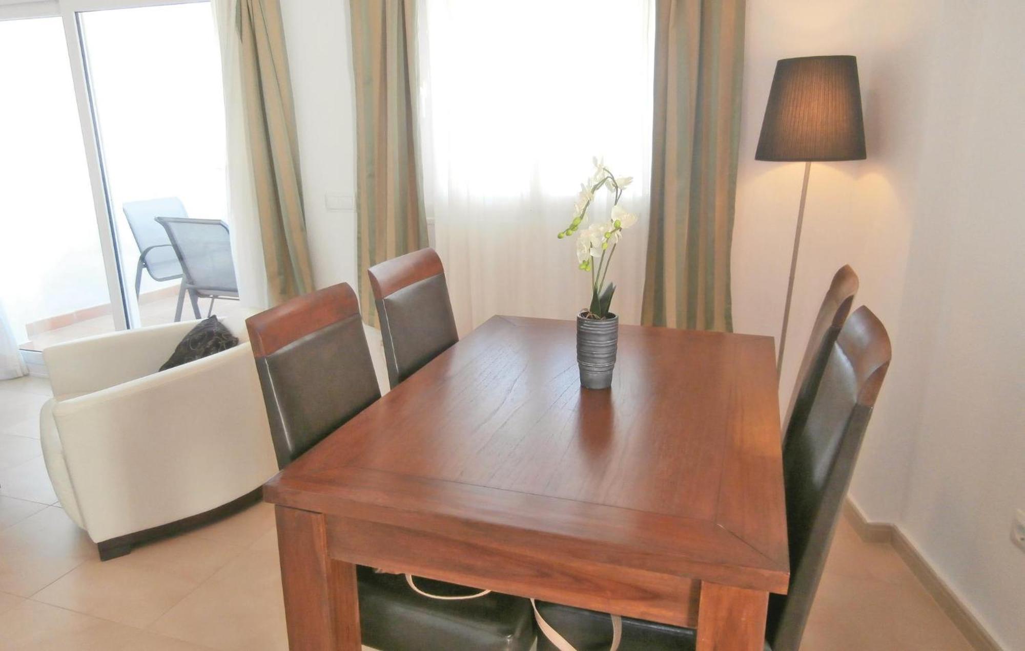 2 Bedroom Beautiful Apartment In Sucina Exterior foto