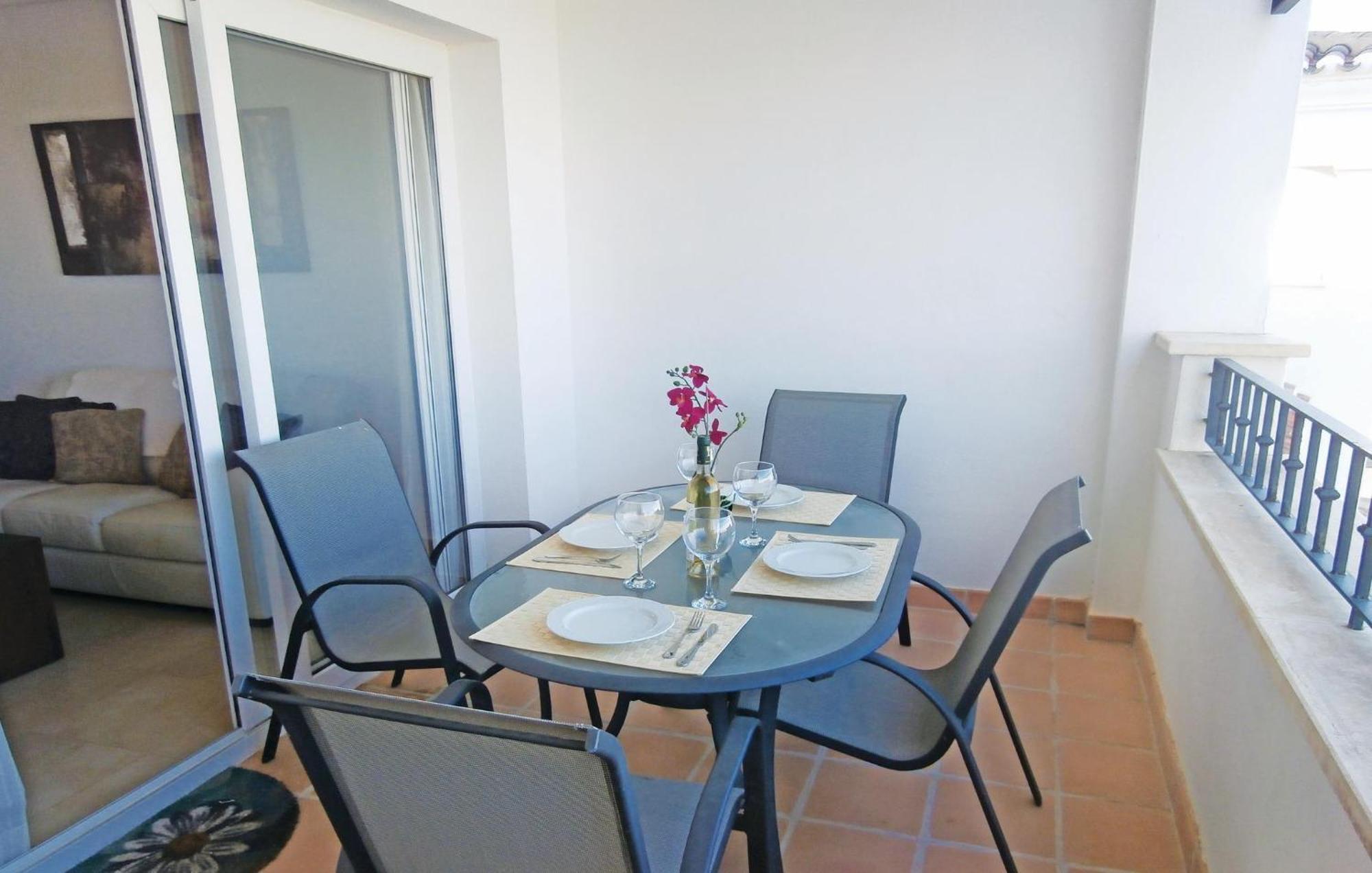 2 Bedroom Beautiful Apartment In Sucina Exterior foto